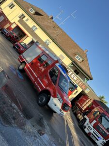 Einsatzleit- / Vorausfahrzeug: ELF/ VRF