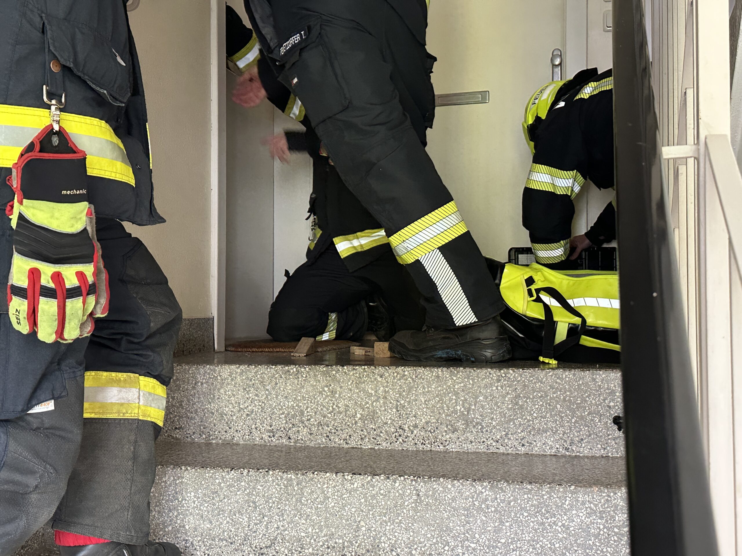 Dringende Türöffnung mit Menschenrettung