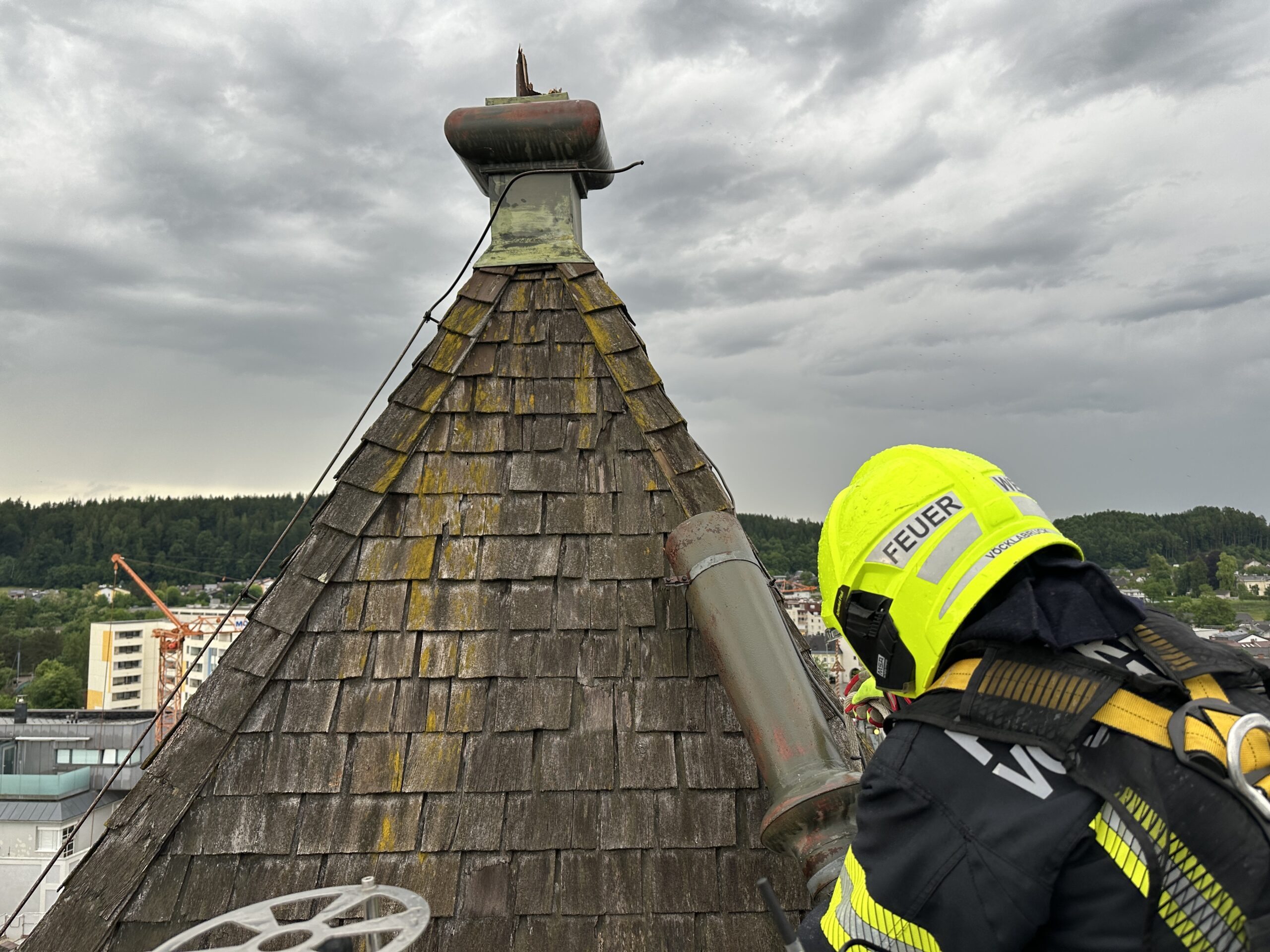 Vöcklabrucker Stadtturm verlor seine Spitze